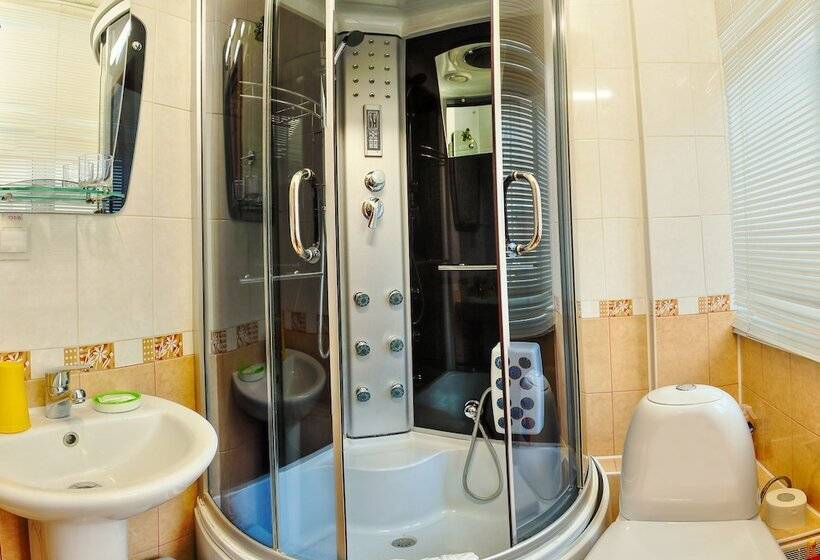 スタンダードルーム, Slavia