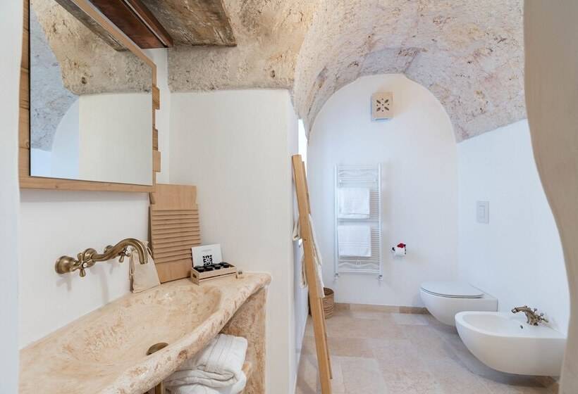 수피리어 트리플 룸, Masseria Torre Rossa