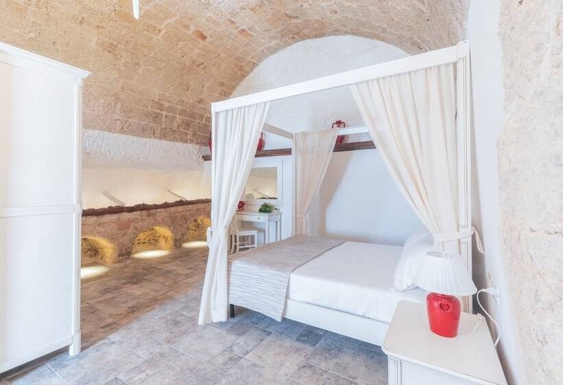 수피리어 룸, Masseria Torre Rossa