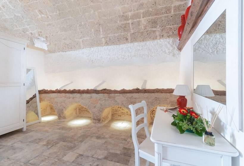 חדר סופריור, Masseria Torre Rossa