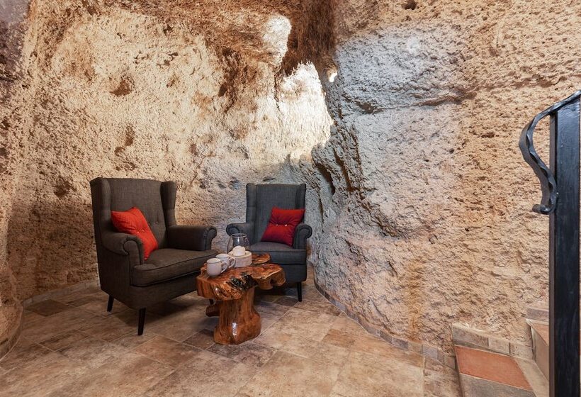 סוויטה, Masseria Torre Rossa