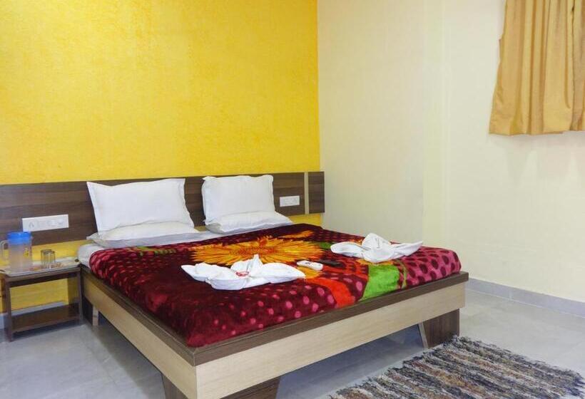 Standardrum, Megafarm Inn