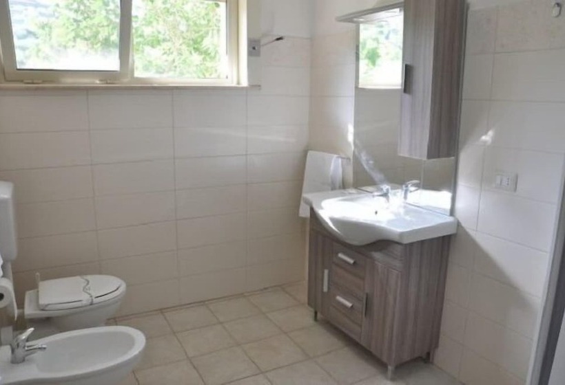 اتاق استاندارد چهار تخته, Villa Rahal