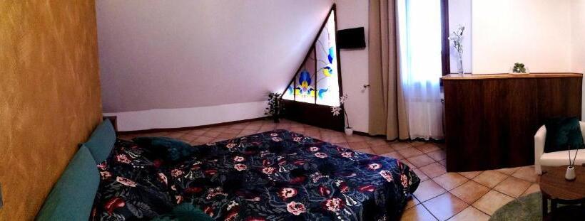 غرفة ديلوكس, Foresteria Sirio