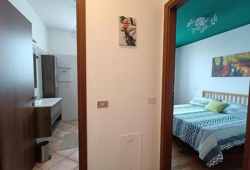 غرفة قياسية حمام مشترك, Foresteria Sirio