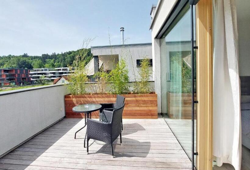 Suite with Terrace, Deluxe Tivoli Suites