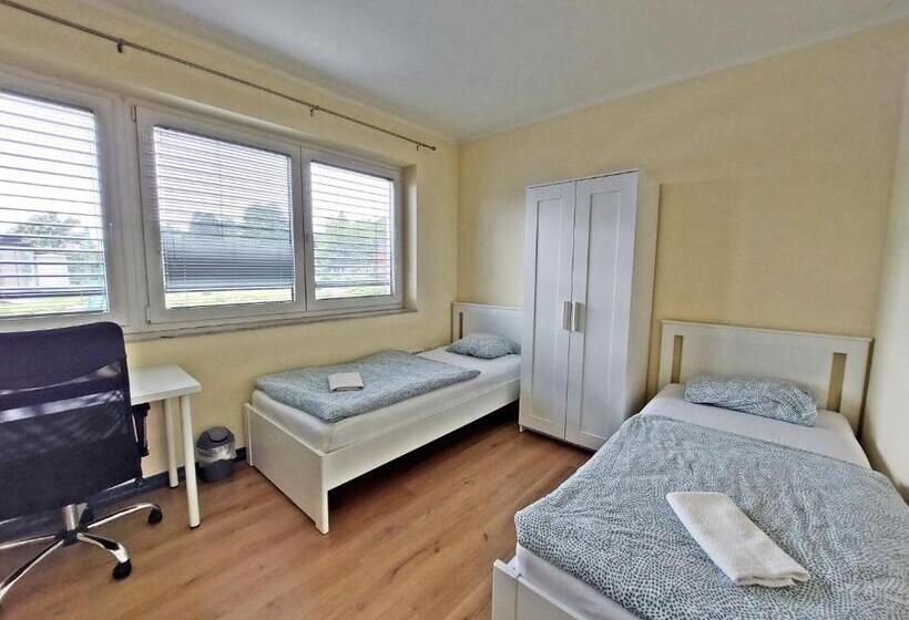 آپارتمان 1 خوابه, Deluxe Tivoli Suites