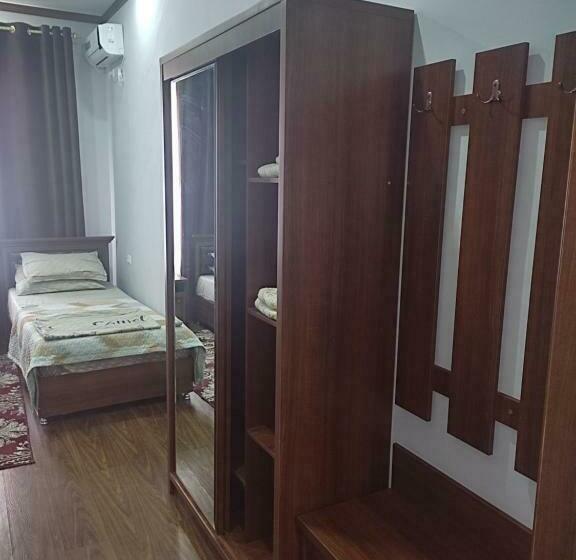 ファミリールーム, Sarbon