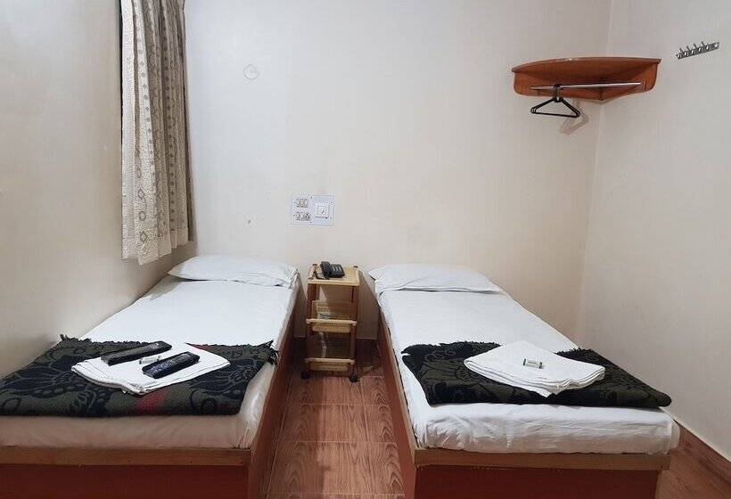 经济房, Sri Kumara Lodge