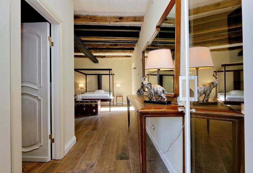 キングサイズベッドのスーペリアルーム, Tenuta Lisetta