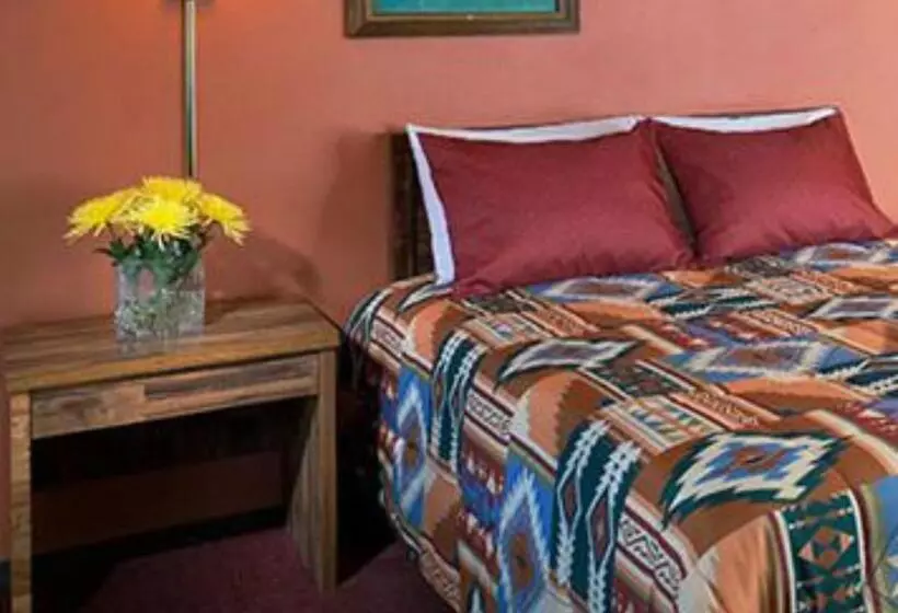 スタンダードルーム, Branding Iron Motel