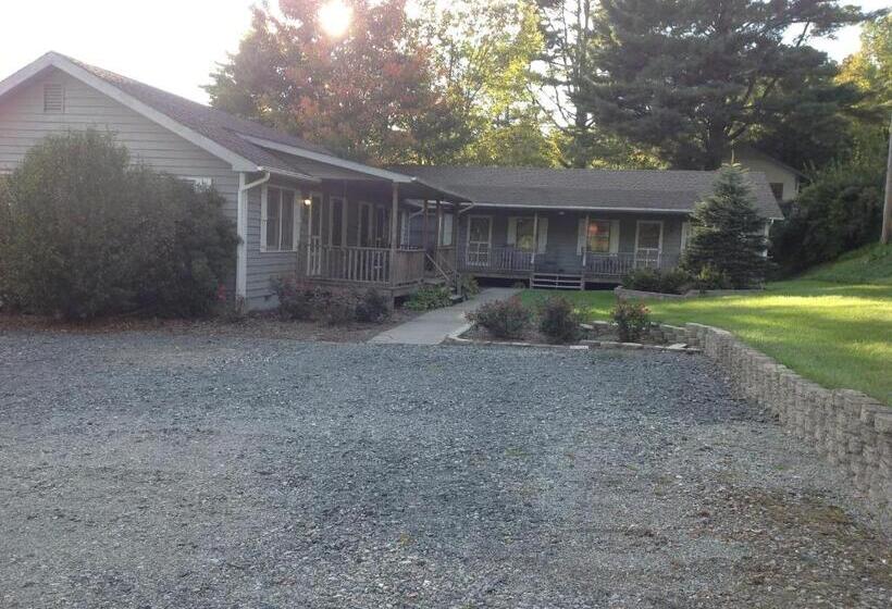 فيلا غرفة نوم واحدة, Blowing Rock Inn