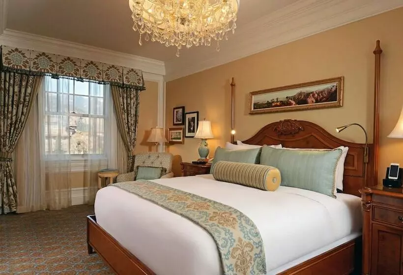 اتاق کلاسیک, The Broadmoor