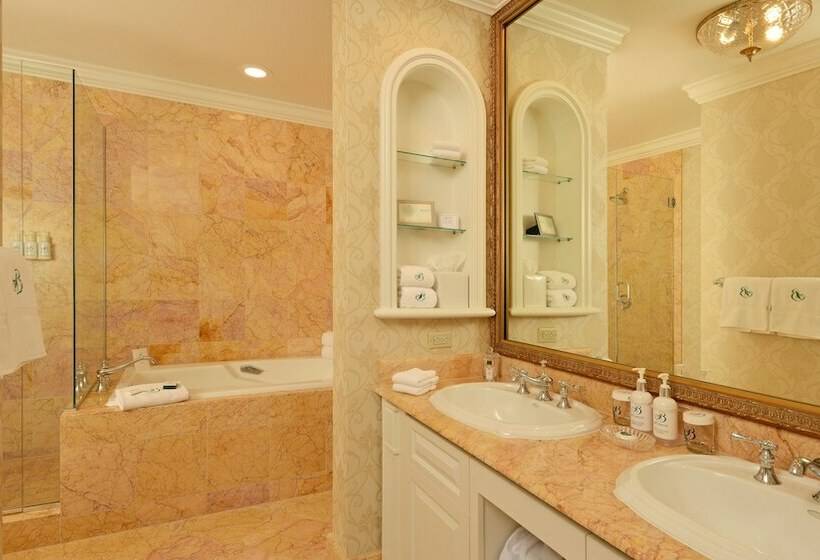 غرفة سوبيريور, The Broadmoor