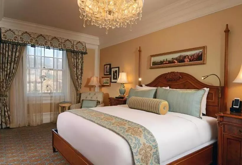 اتاق کلاسیک, The Broadmoor