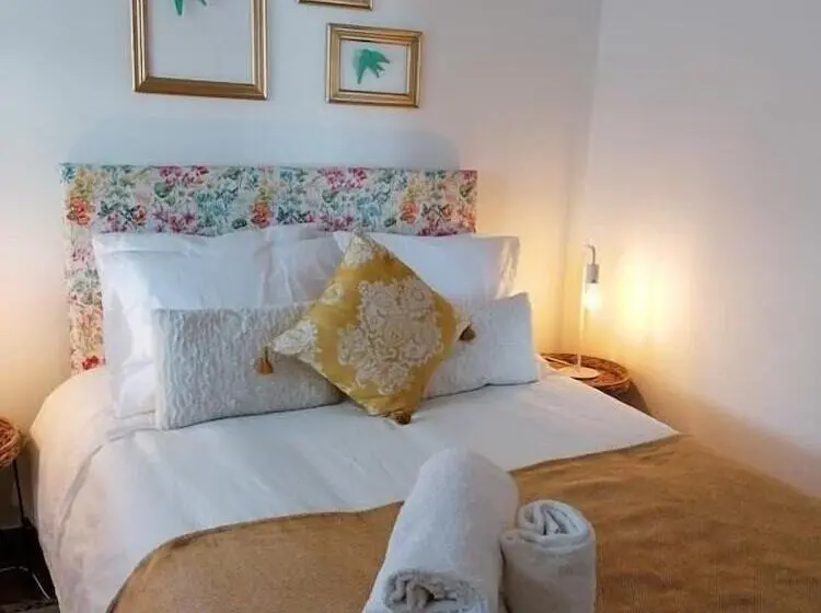 スタンダードルーム, Carlo S Beach Guest House