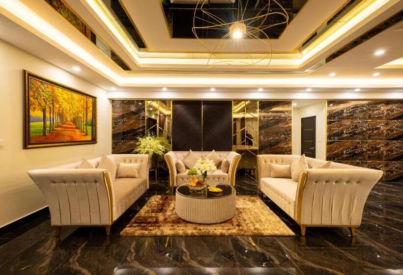 آپارتمان 3 خوابه, Sandals Lily