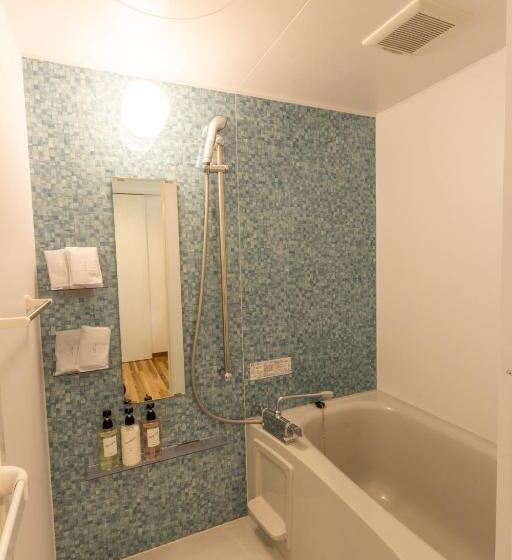 سوییت خانوادگی, Houklea