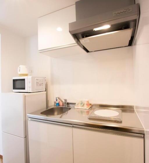 سوییت خانوادگی, Houklea