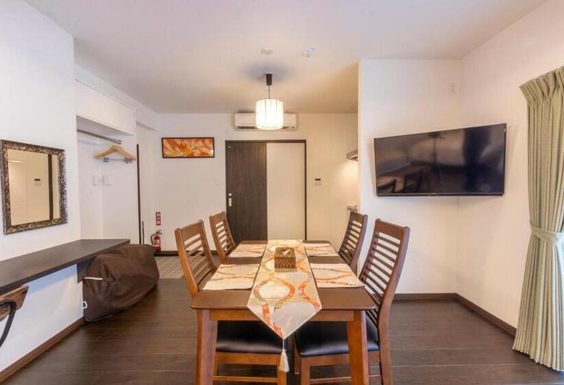 سوییت خانوادگی, Houklea