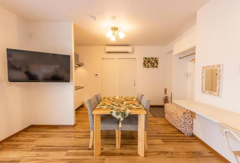 سوییت خانوادگی, Houklea