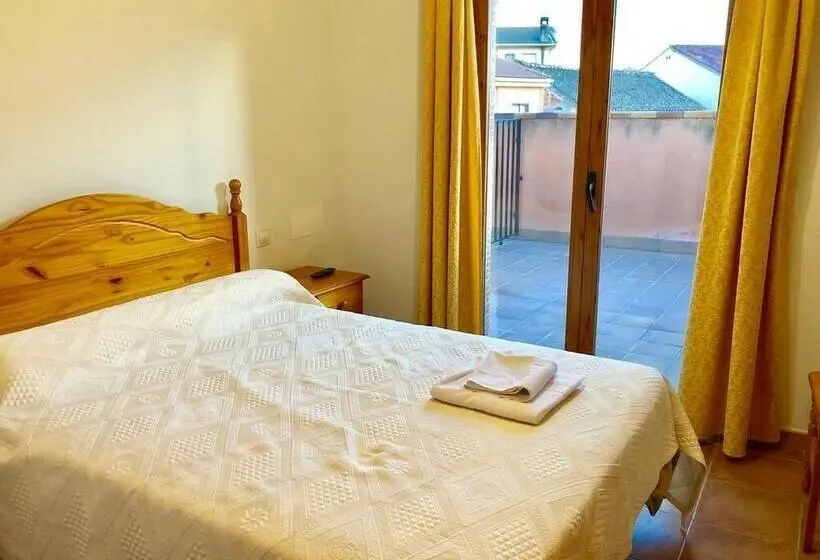 اتاق استاندارد یک نفره, Hostal Matias