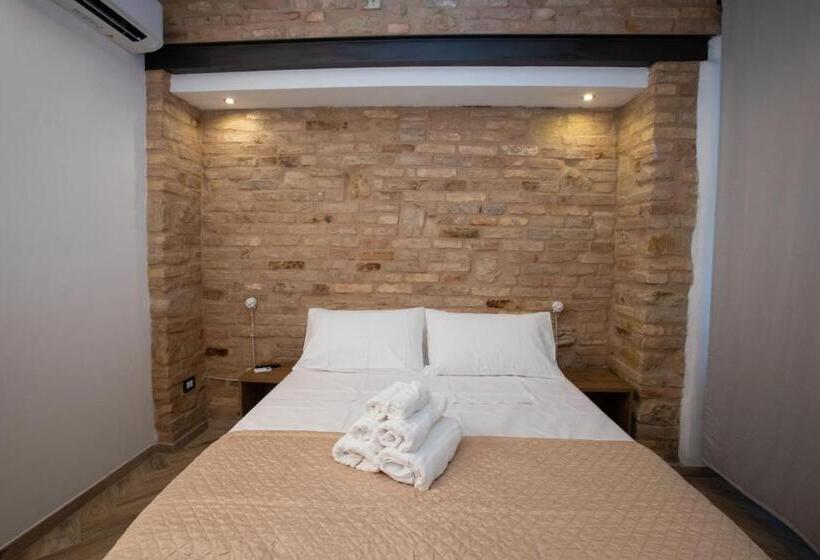 غرفة ديلوكس سرير كينج, Al 54 Accommodation