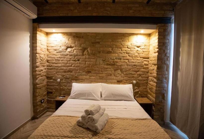 غرفة ديلوكس سرير كينج, Al 54 Accommodation