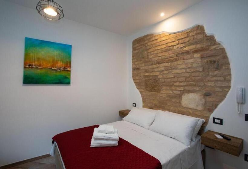 غرفة ديلوكس, Al 54 Accommodation