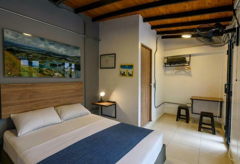 标准间, Med La Palma