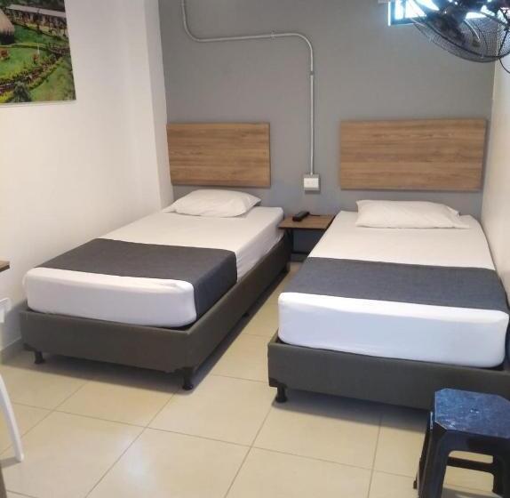 标准间, Med La Palma