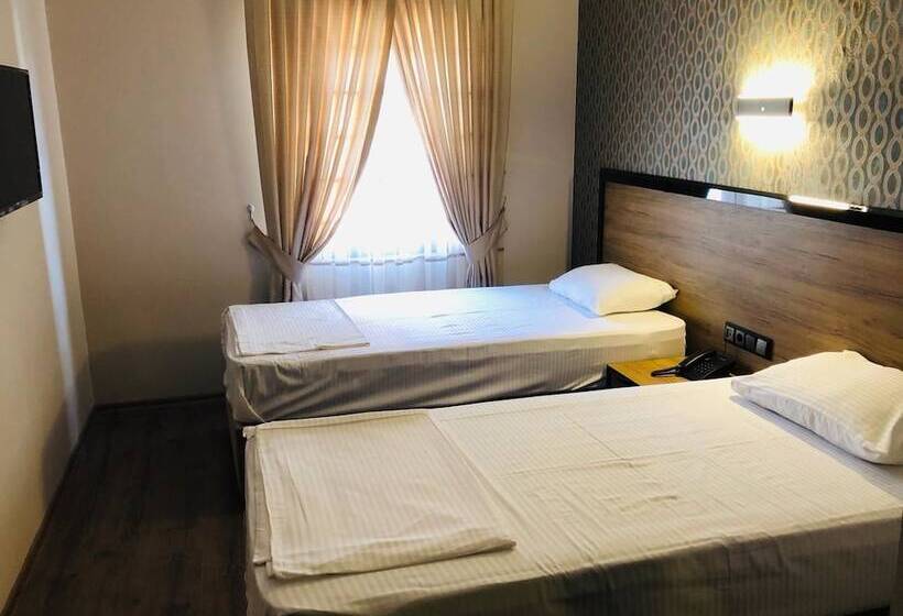 标准间, Suvari