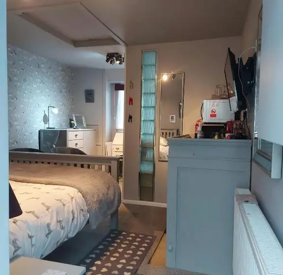 キングサイズベッドのスタンダードルーム, Langside Bed And Breakfast