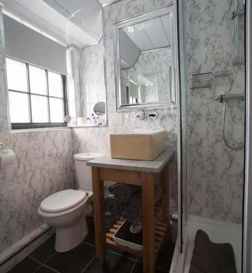 キングサイズベッドのスタンダードルーム, Langside Bed And Breakfast
