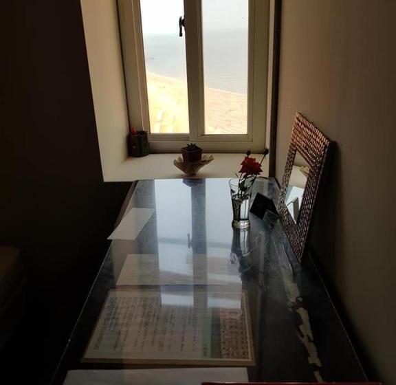 اتاق استاندارد با چشمانداز دریا, Eternal Seaside House