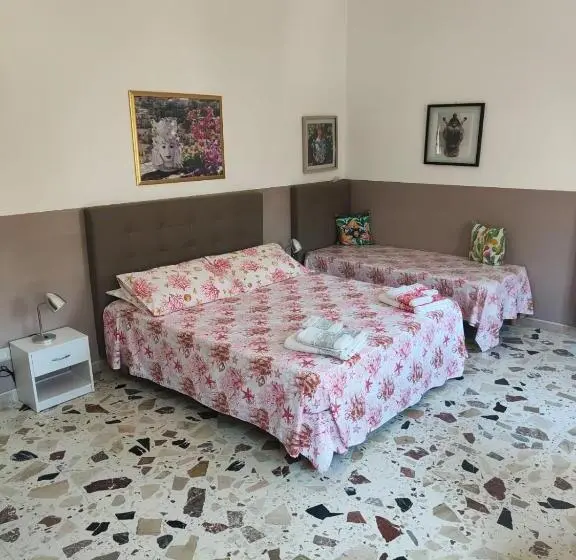 コンフォートトリプルルーム, I Mori In Campidoglio Affitta Camere