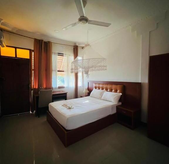 اتاق لوکس, Boshowa Villas