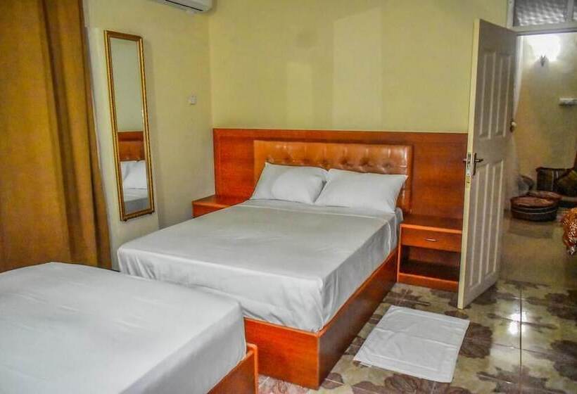 اتاق خانوادگی, Boshowa Villas