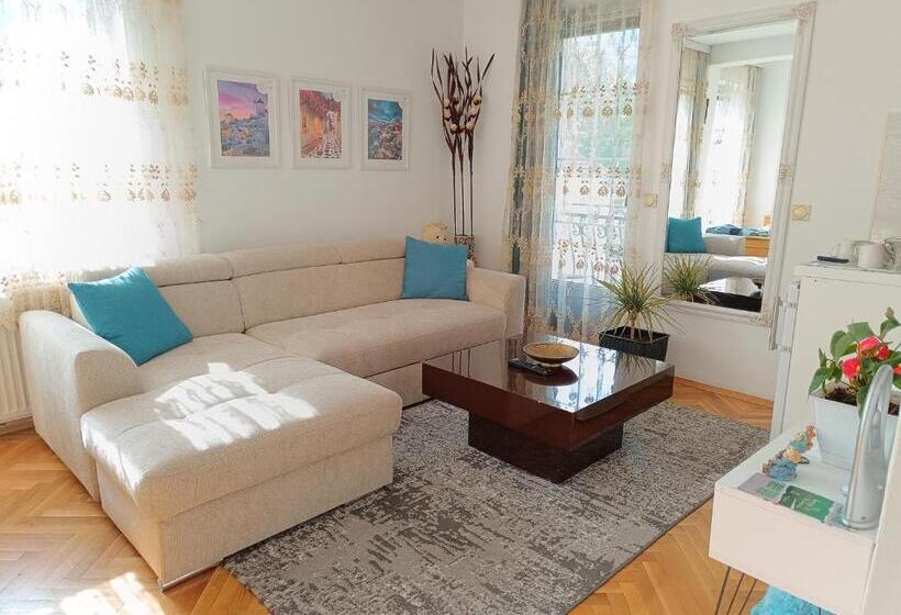 آپارتمان 2 خوابه, Vila Sentić