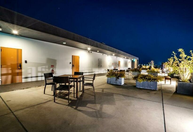 סוויטה נשיאותית, Randor Residential Hotel Kyoto Suites