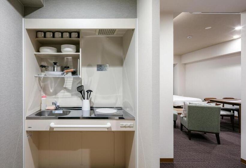 חדר אקזקיוטיב לשלושה, Randor Residential Hotel Kyoto Suites