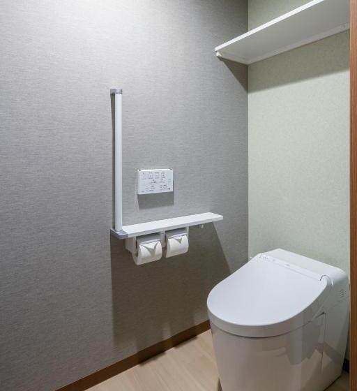 חדר אקזקיוטיב לשלושה, Randor Residential Hotel Kyoto Suites