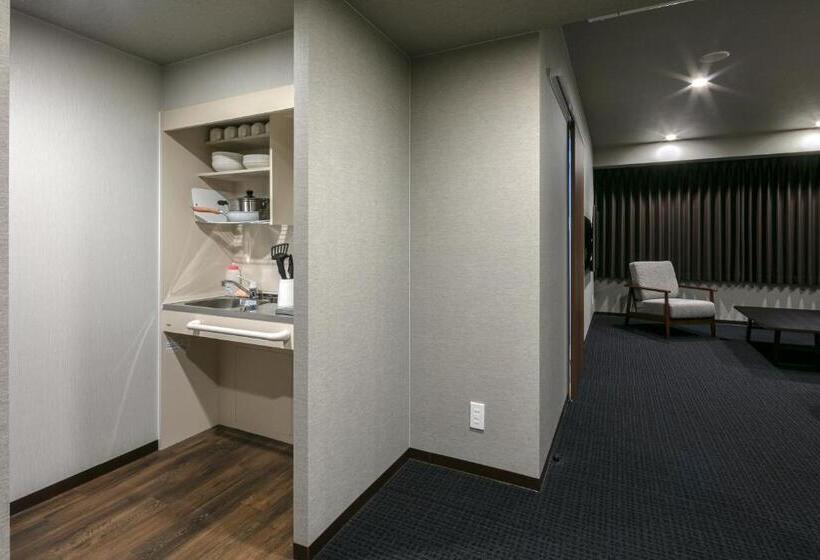 חדר אקזקיוטיב, Randor Residential Hotel Kyoto Suites