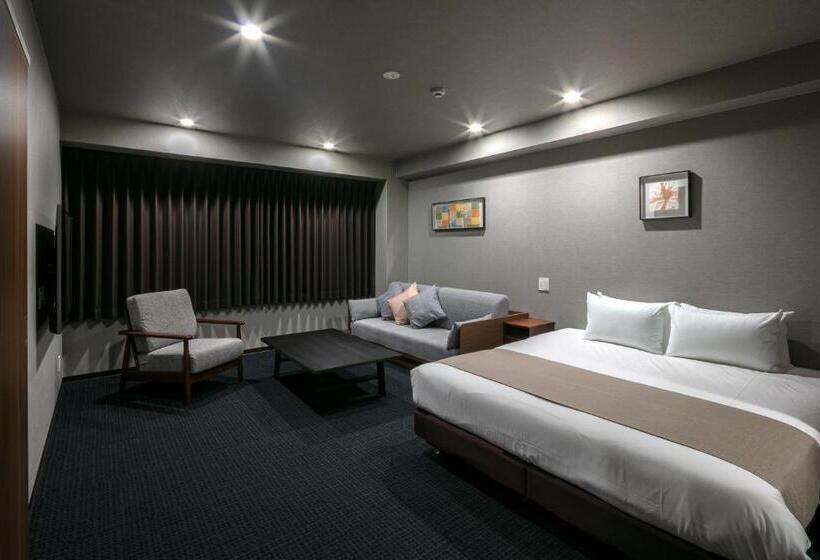 חדר אקזקיוטיב, Randor Residential Hotel Kyoto Suites