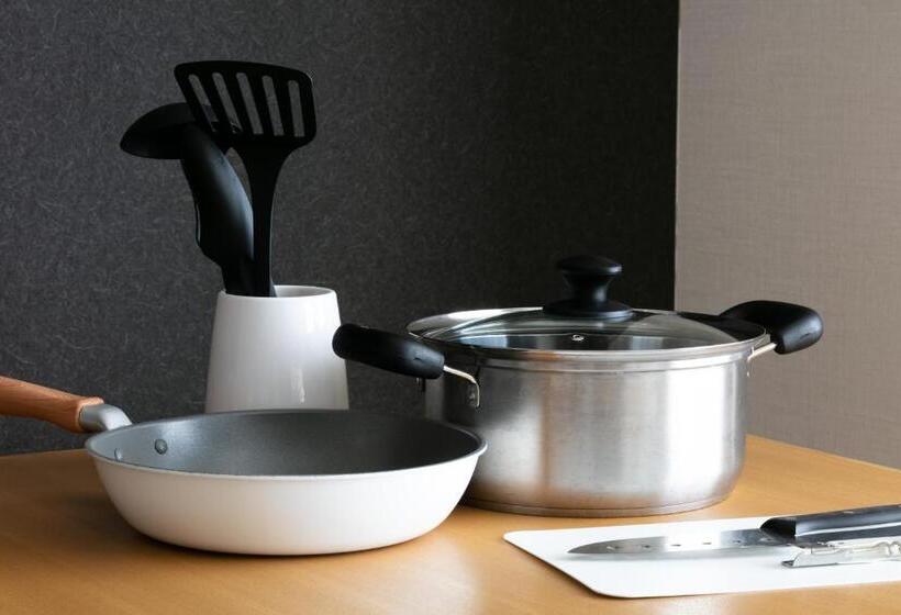 סוויטה נשיאותית, Randor Residential Hotel Kyoto Suites