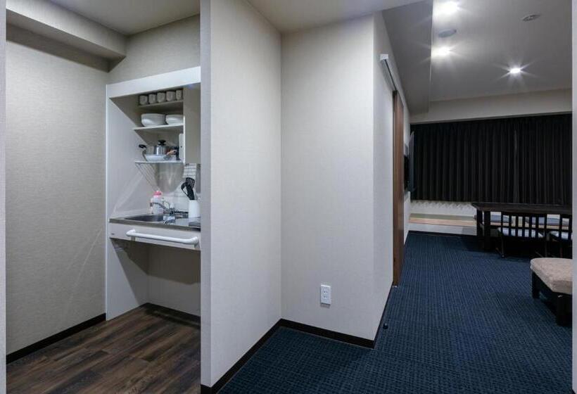 סוויטה עם ג'קוזי, Randor Residential Hotel Kyoto Suites