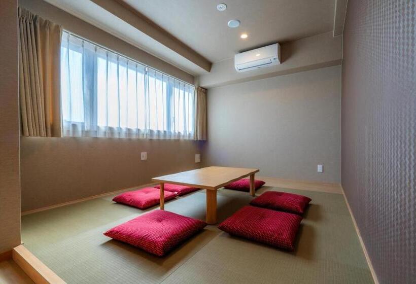 סוויטה נשיאותית, Randor Residential Hotel Kyoto Suites