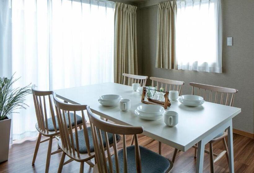 סוויטה נשיאותית, Randor Residential Hotel Kyoto Suites