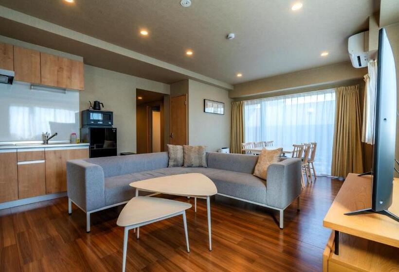 סוויטה נשיאותית, Randor Residential Hotel Kyoto Suites