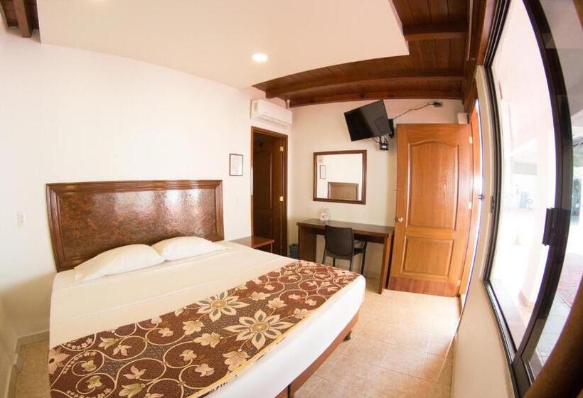 غرفة ديلوكس, Ricarlo